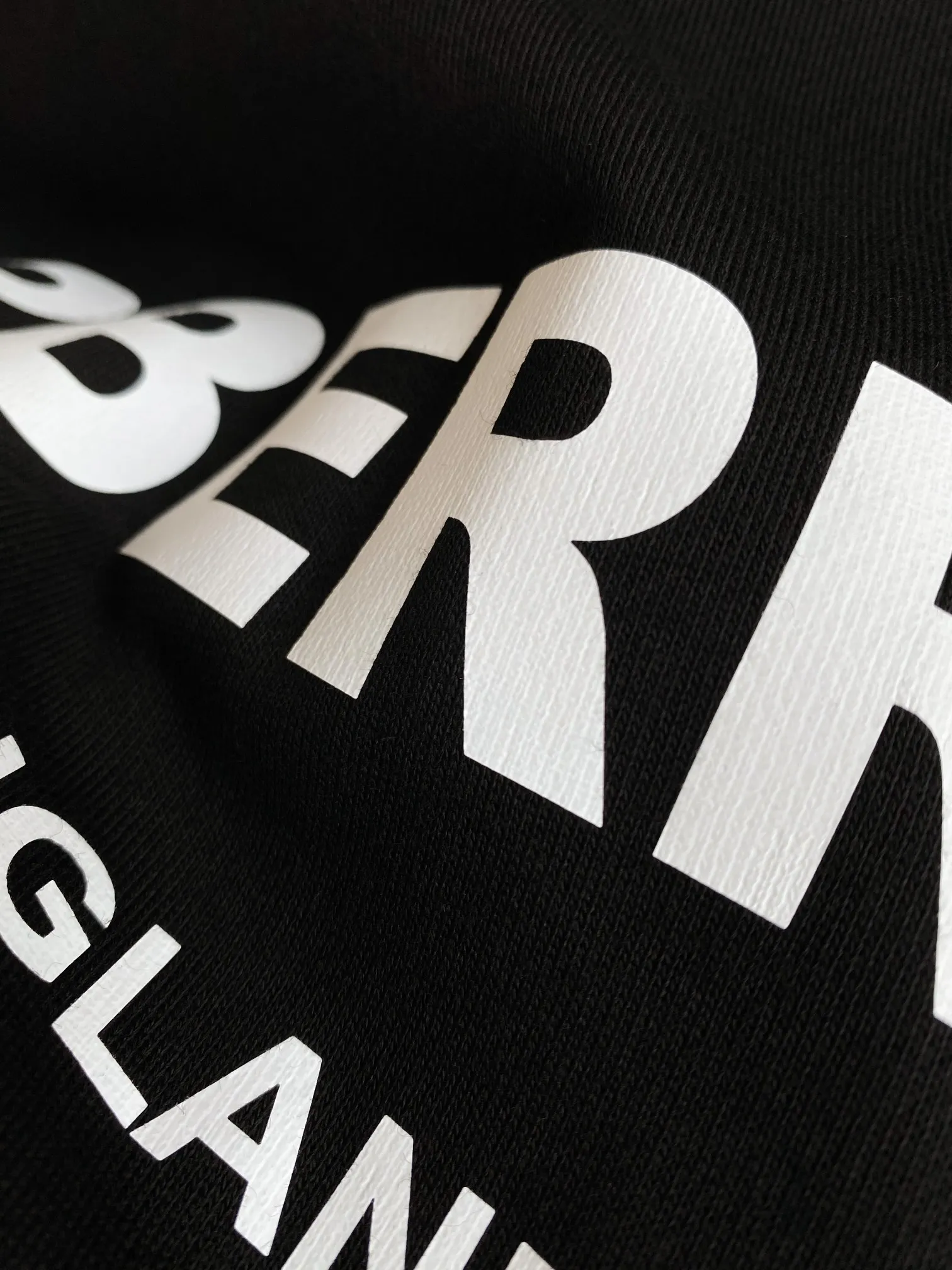 BBR 🅱️ 【BUR ， 】【In Stock 】 ！BUR ， 、 ， ， Versatile ！ BUR ， B London England ， ， ， Quality Versatile！ BUR ， ！！ ， ， ， ，Breathable ！ 。 ， ， ！！ ， 。OV ， 。 ， ， ！！ ， In Stock， ， ！ ， ， ！！ Sizes S、M、L、XL、XXL